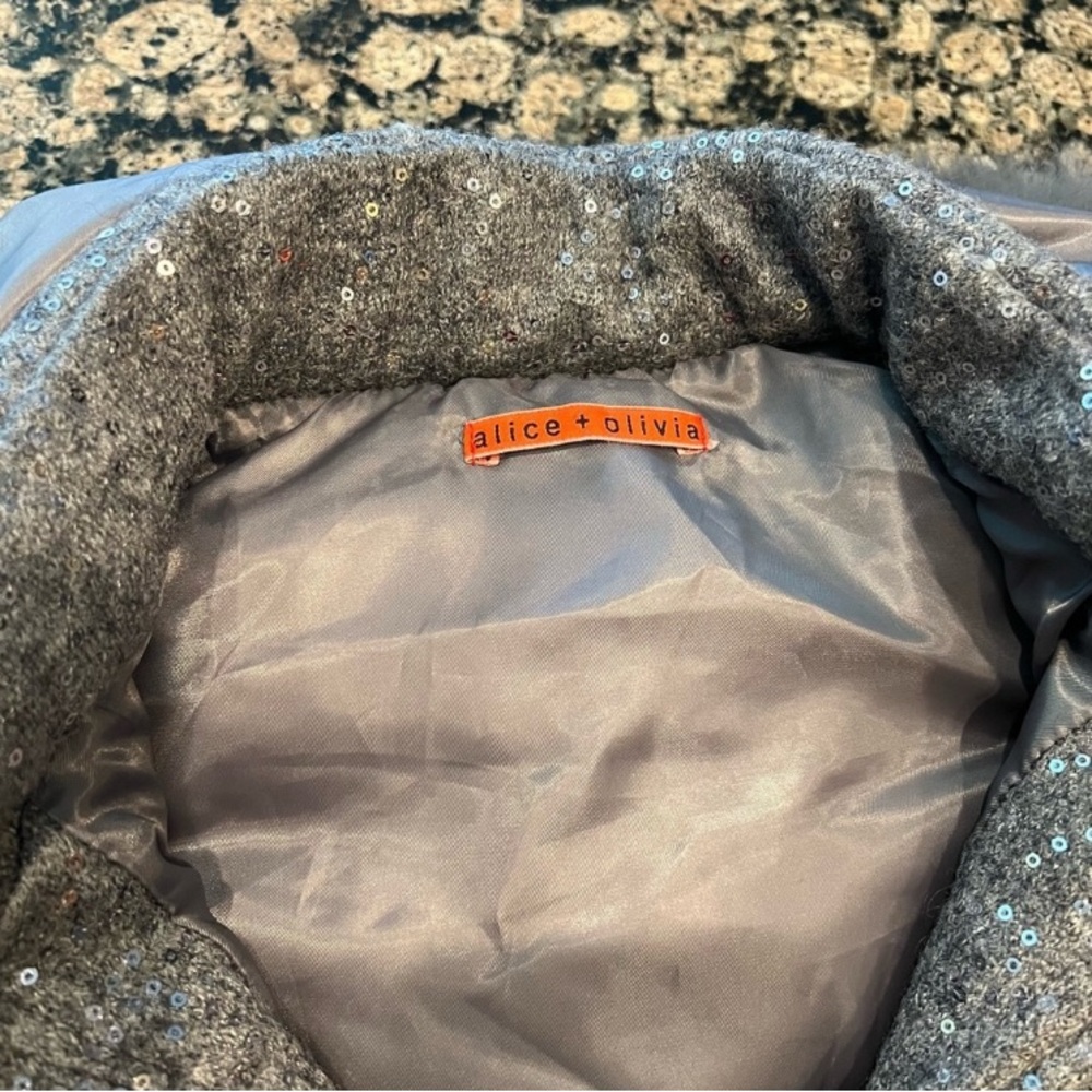 Alice + Olivia Metallic Gray Wool Sequin Fox Fur Puffer Vest - Picture 6 of 9